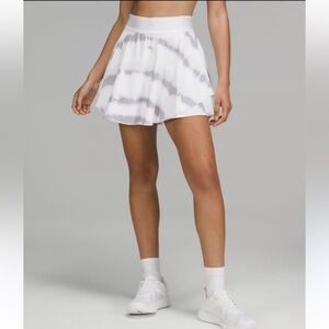 Lululemon Court Rival High-Rise Skirt - size -10